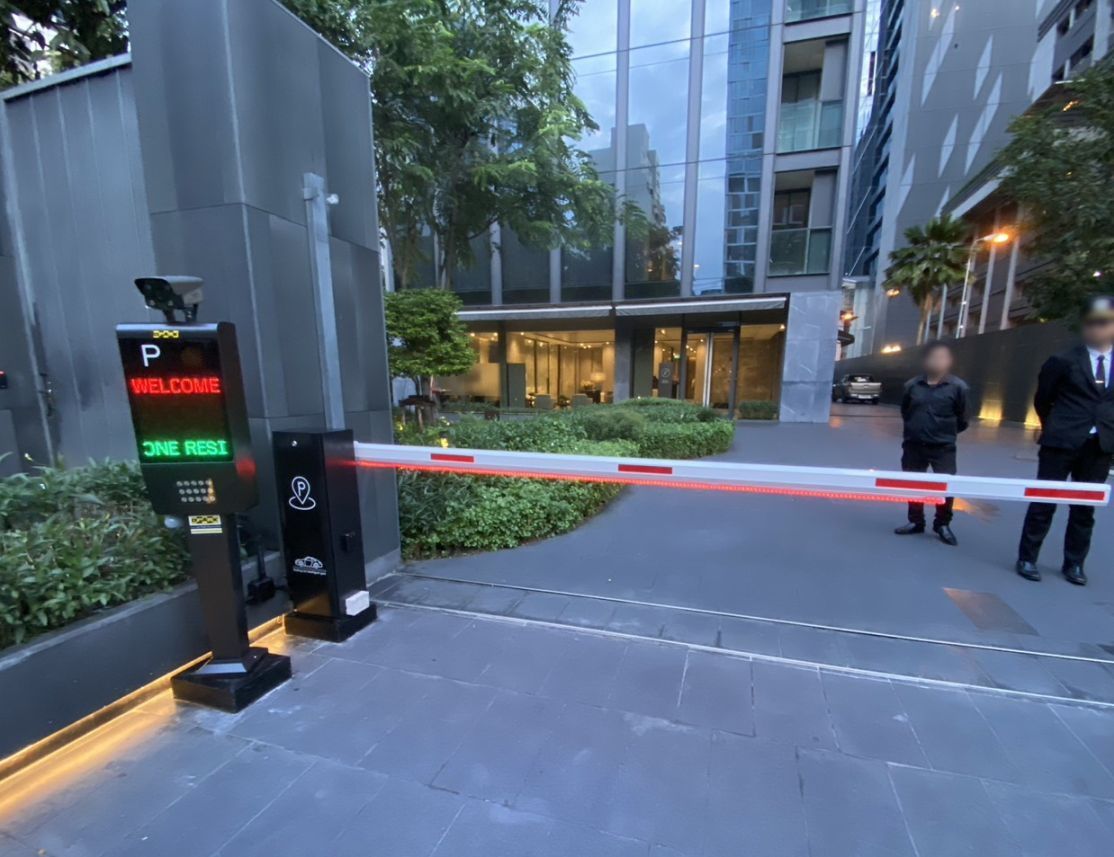 ไม้กั้นรถ dc motor สีดำ