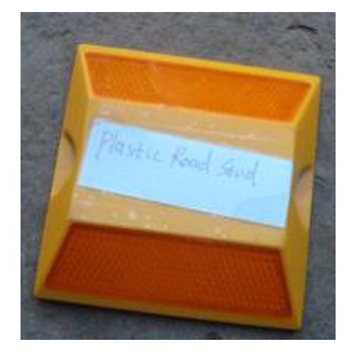 Plastic Road Stud (double)