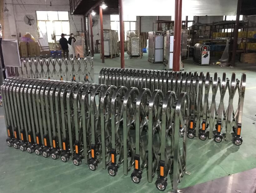 ประตูโฟลดิ้งเกท Folding Gate (FDG-02) — ภาพใช้งานจริง