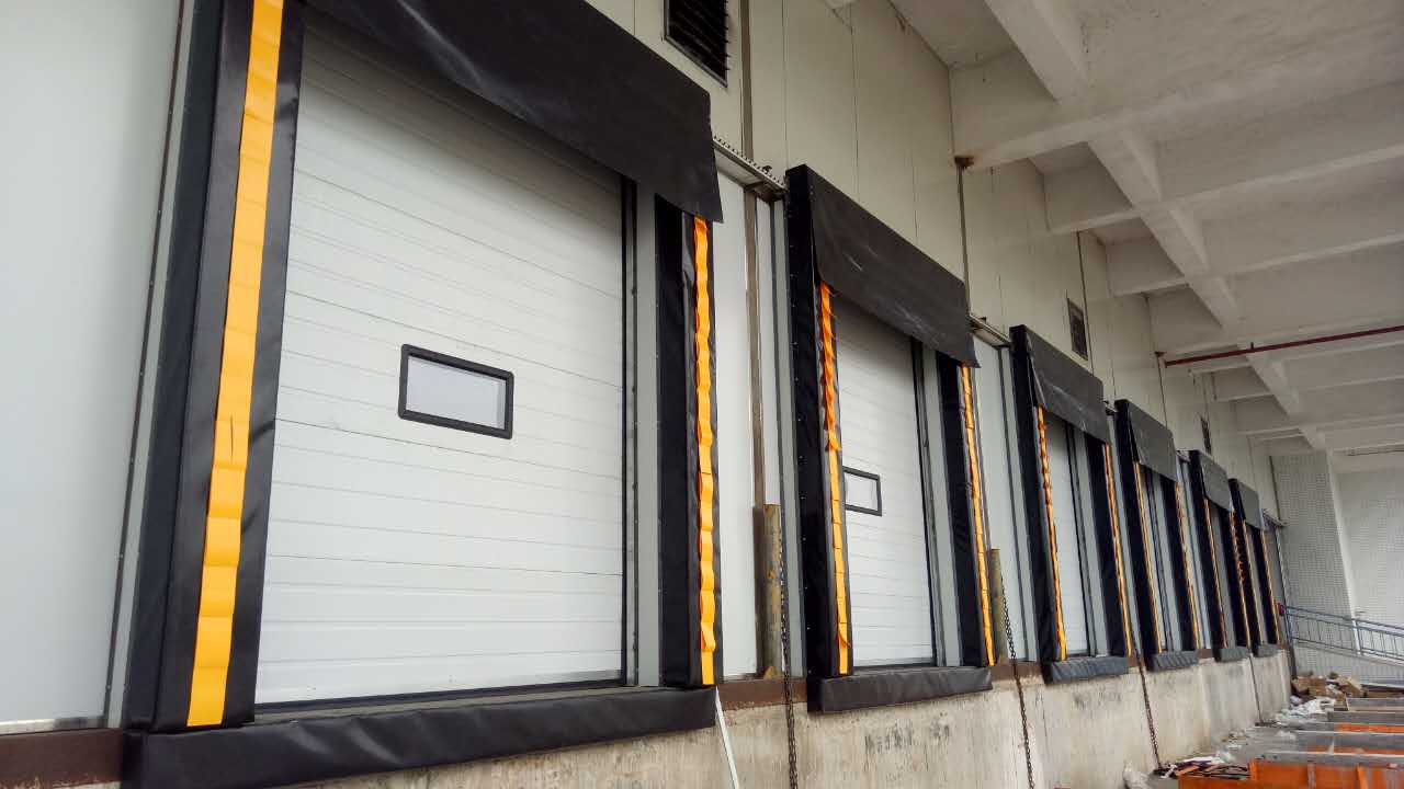 ประตู 13SQ.M. Overhead Sectional door