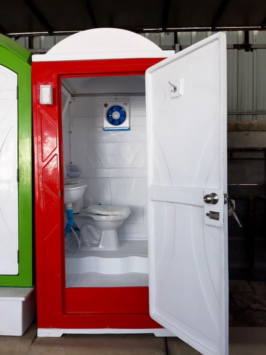 ห้องน้ำไฟเบอร์กลาส 1.1*1.1 Toilet