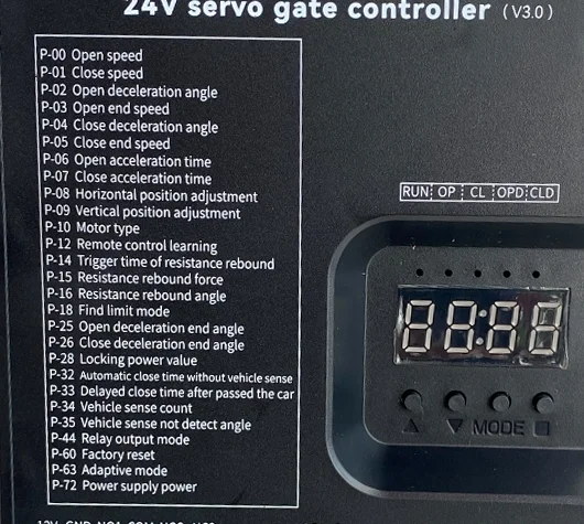 หน้าจอแสดงผล 7-Segment และรายการเมนูพารามิเตอร์ P-00 ถึง P-72 ของบอร์ด CP-CT05