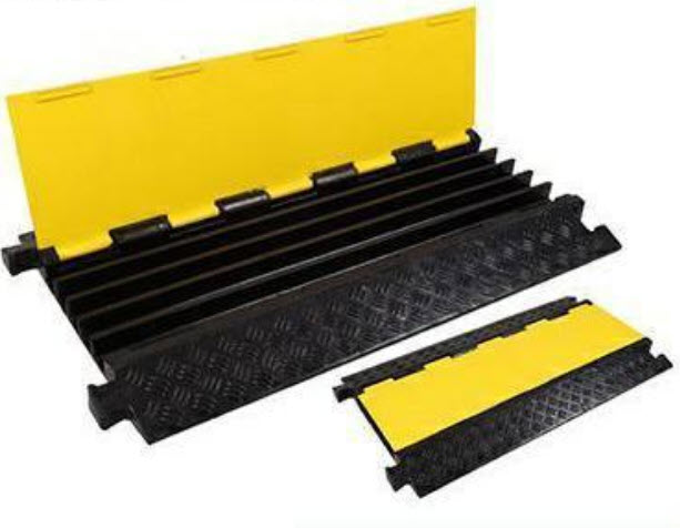 TE-JSD-017A:Rubber Cable Protector 5CH