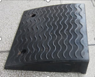 Rubber Kerb Ramp