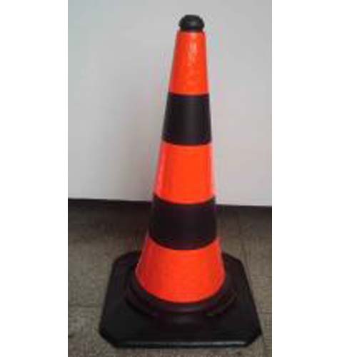 PE Cone (PE Body+Rubber Base)
